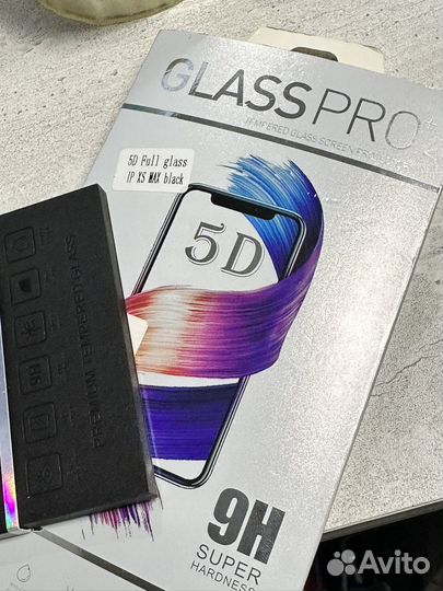 Защитное стекло iPhone xs max