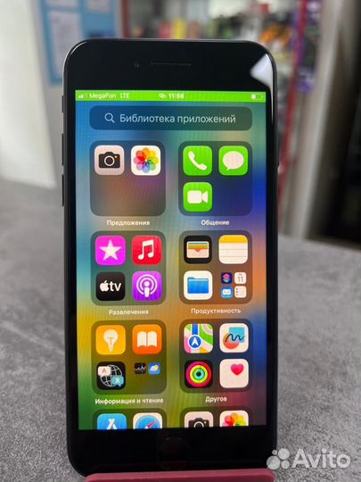 Телефон iPhone se 2020