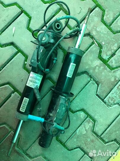 Активный зайдий амортизатор bmw x5 e70 x6 e71