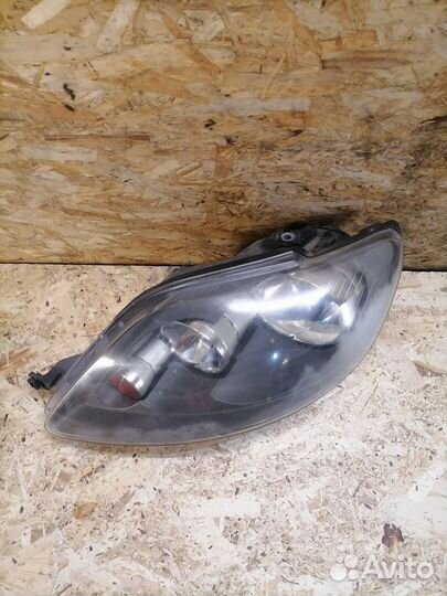 Фара левая галоген Volkswagen Golf 5 +