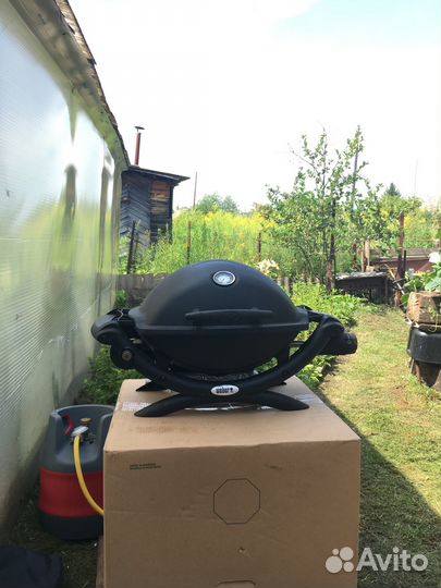 Газовый гриль Weber Q1200