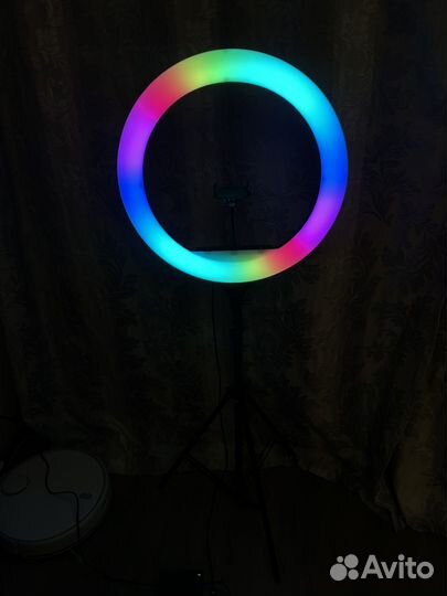 Профессиональная кольцевая лампа