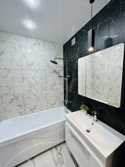 2-к. квартира, 60 м², 13/18 эт.