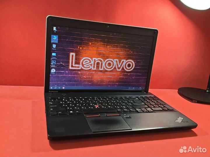 Ноутбук Lenovo E535 AMD 2.5Ghz 4Gb 750SSD