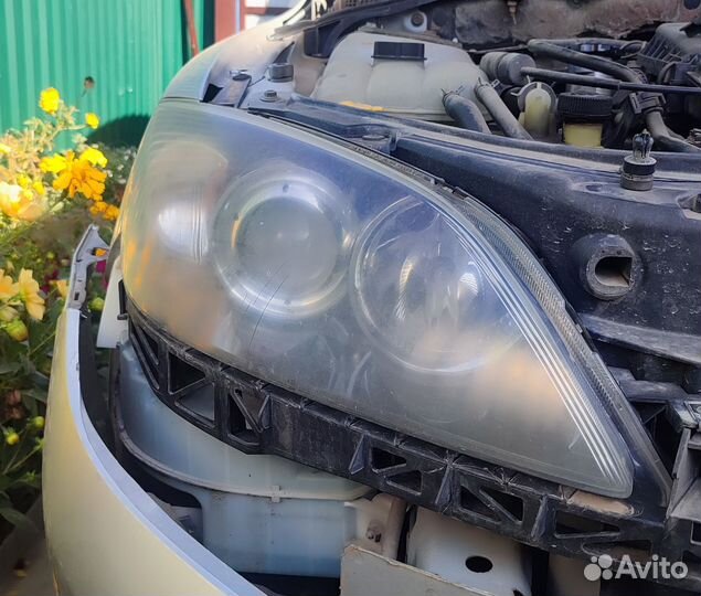 Фары mazda 3 бк хэтчбек