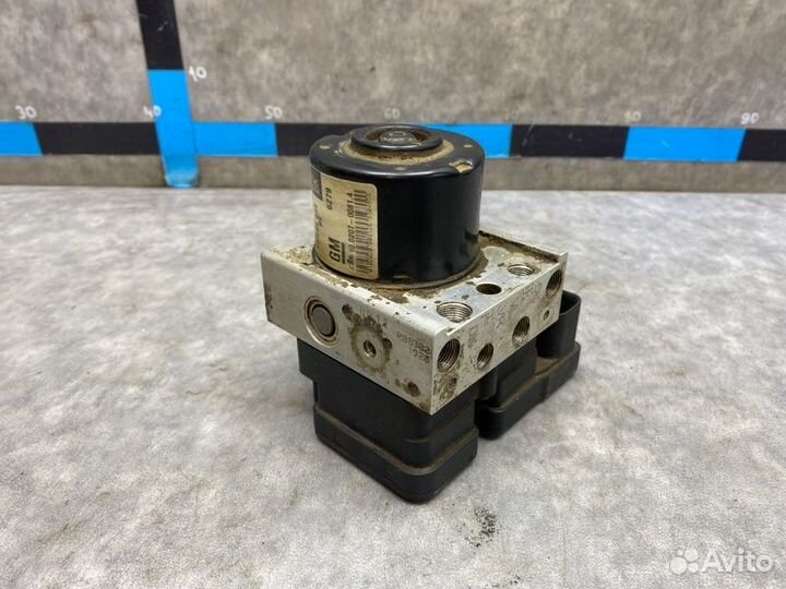 Блок ABS (насос) Opel Astra H 1.6 Z16XER