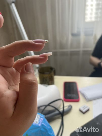 Наращивание ногтей