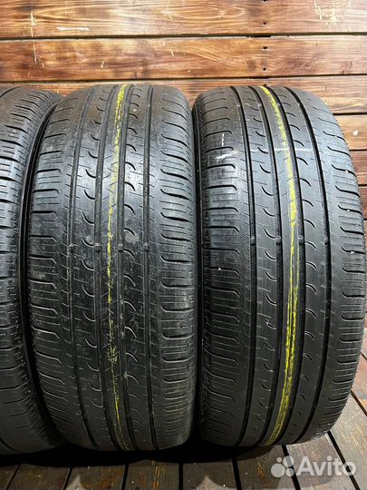 Goodyear EfficientGrip SUV 4x4 225/55 R19