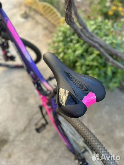 Ведосипед Stels Miss 7100