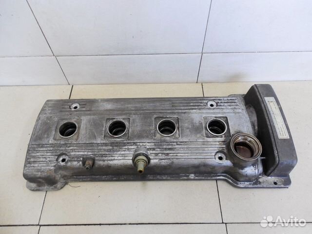 Крышка головки блока (клапанная) Carina E 1992-199