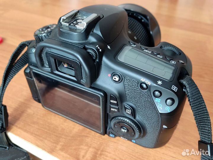 Canon EOS 60D + Sigma 17-70mm f/2.8-4 Contemporary