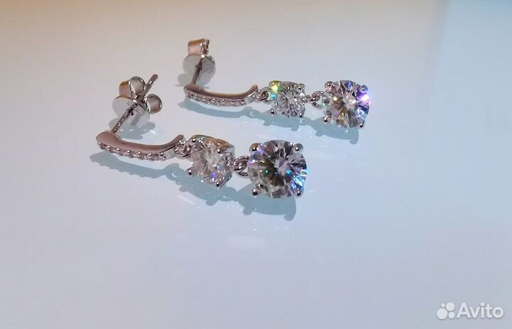 Серьги кисточки с Муассанитом -Бриллиант