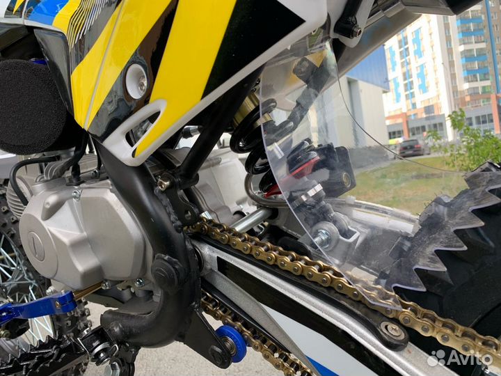 Мотоцикл Райсер rс-сrf140E