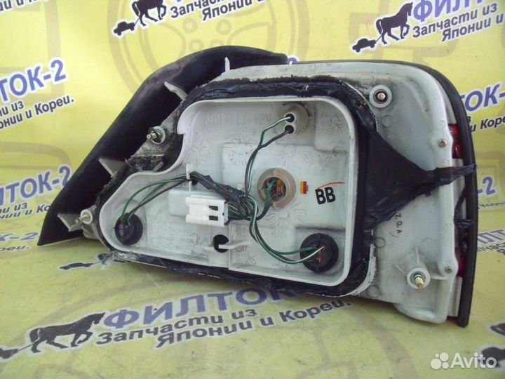 Стоп сигнал nissan gloria Y33 VG20E 2WD Задний Лев