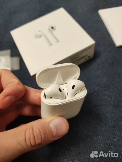 Airpods