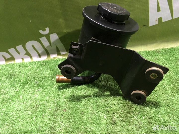 Бачок гидроусилителя руля Nissan Almera N15