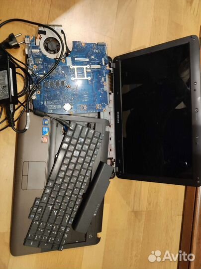 Ноутбук Samsung NP-R-540 по запчастям