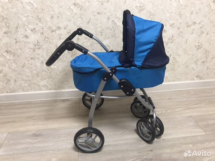 Игрушечная коляска для кукол