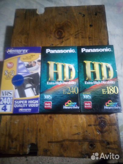 Видеокассеты VHS новые
