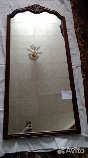 Зеркало в деревянной раме 129*59*1,5см.Винтаж