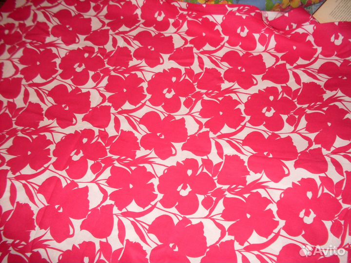 Отрезы тканей СССР(ситец, шерсть, шелк )