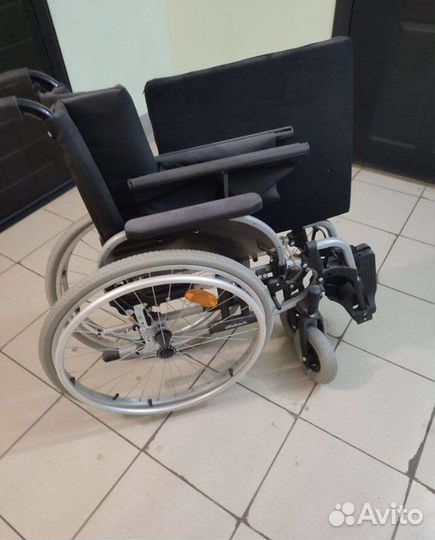 Инвалидная коляска Армед