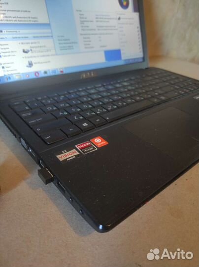 Ноутбук asus