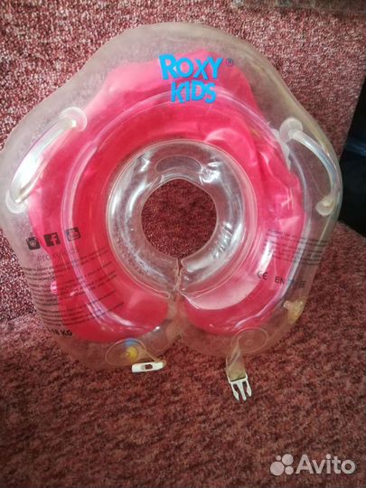 Горка, круг и сиденье для купания