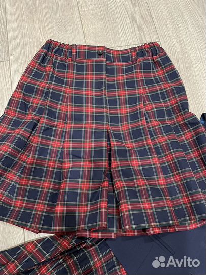 Форма школьная на девочку 128 размер (1й класс)