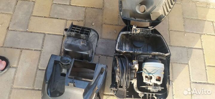 Пылесос Bosch vbbs600v02