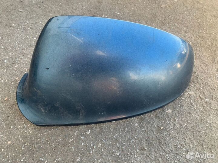 Колпак, крышка зеркала левого Astra J