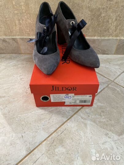 Туфли женские