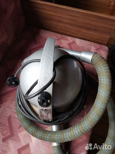 Пылесос Вихрь СССР