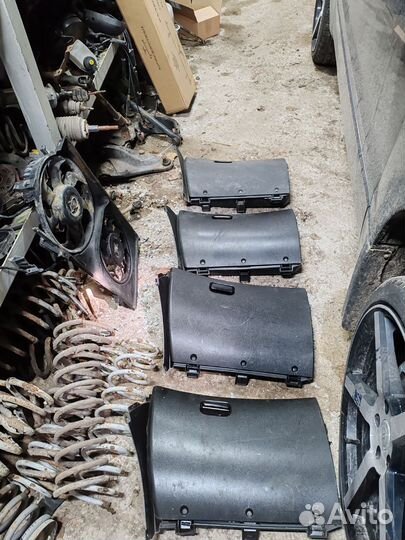 Бардачек нива Шевроле