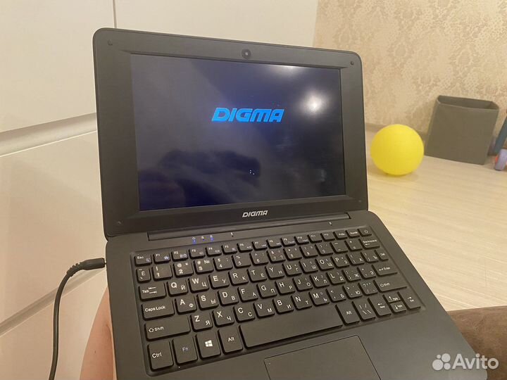 Мини ноутбук