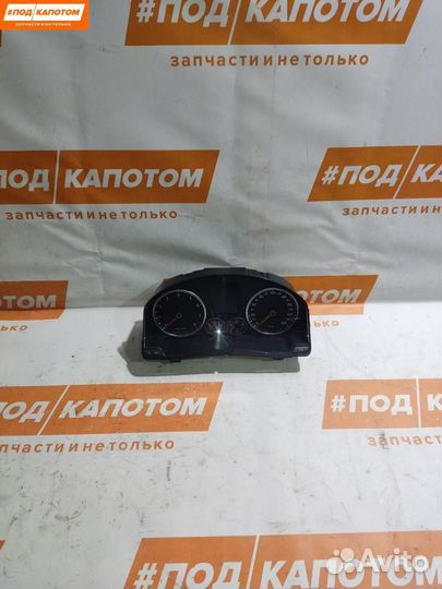 Панель приборов (щиток) Volkswagen Tiguan 2009