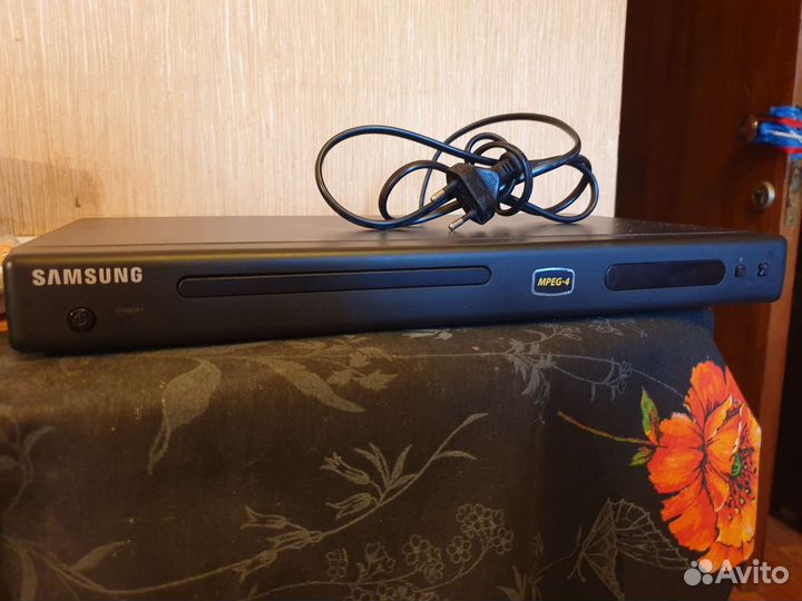 DVD плеер Samsung P-181