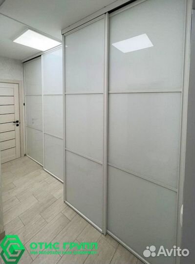 Стеклянные двери / Стеклянные перегородки