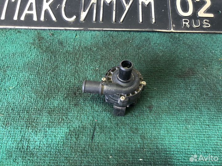 Водяная помпа Renault