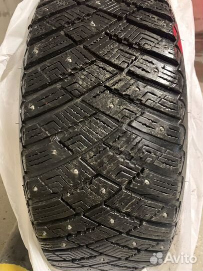 Goodyear Ultragrip Ice Arctic 215/55 R17 98T