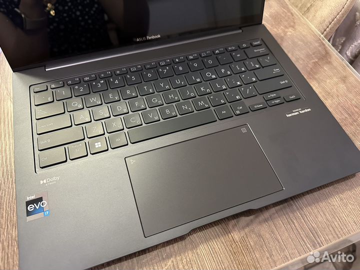 Ноутбук Asus zenbook 14 oled