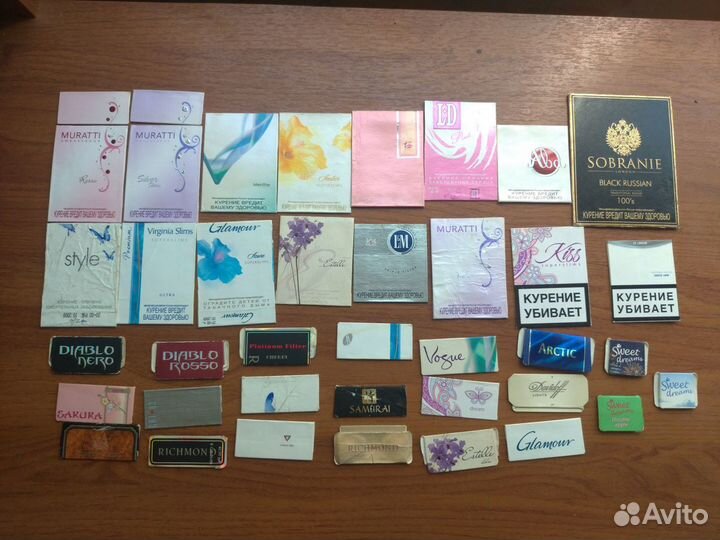 Коллекционные карточки, фишки и др