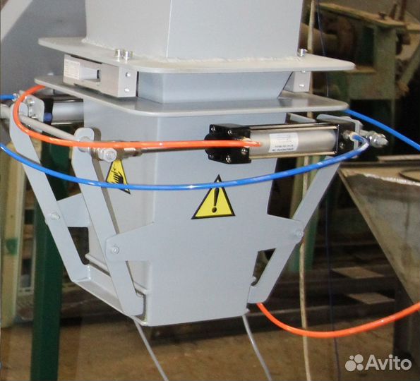 Весовой шлюзовый дозатор для фасовки в мешки 50 кг