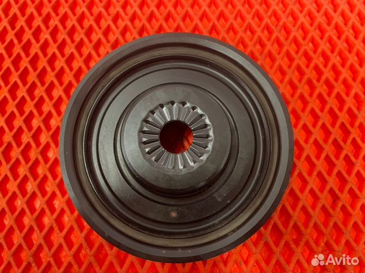 Шкив коленвала Skoda Fabia 1.0 CHY 2018