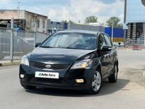 Kia Ceed 2.0 AT, 2011, 140 000� км, с пробегом, цена 965 000 руб.