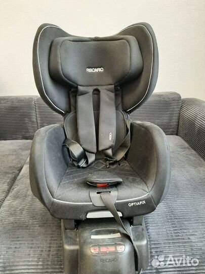 Детское автокресло recaro optiafix