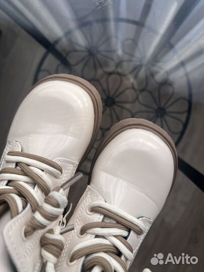 Ботинки демисезонныеддя девочки 25