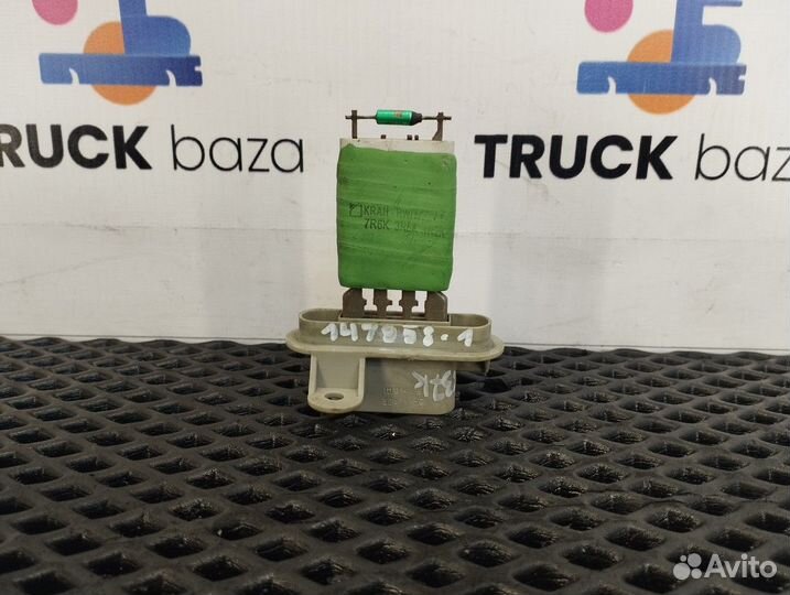 52404152 Резистор отопителя камаз 5490