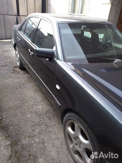 Двери на mercedes w210