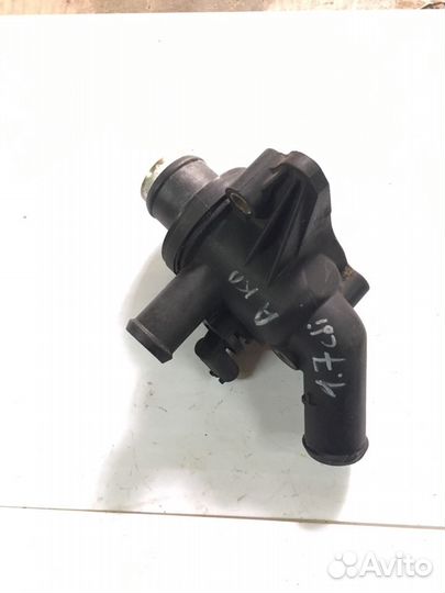 Корпус термостата Mercedes 1.7cdi A class